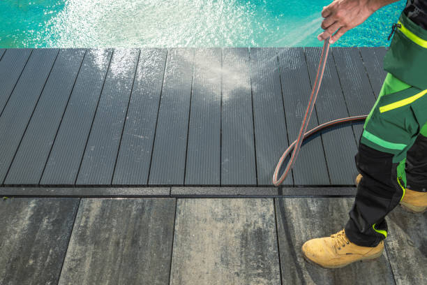 Best Deck Pressure Washing  in Grass Lake, MI